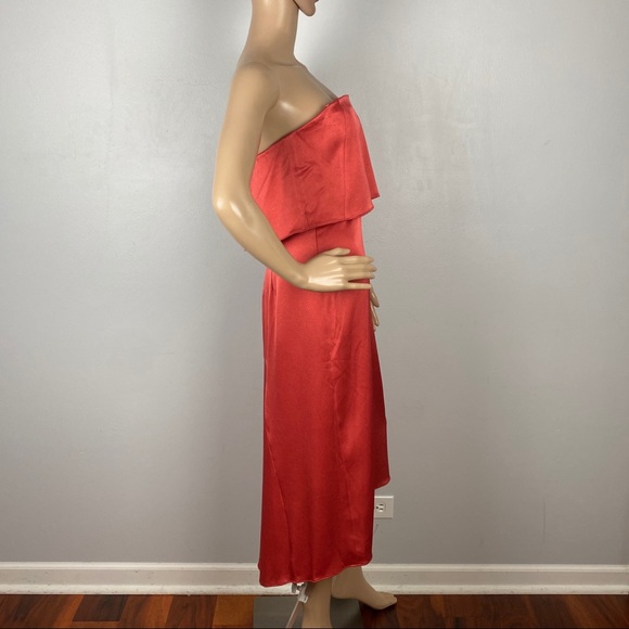 HALSTON HERITAGE STRAPLESS POPOVER SATIN MIDI DRESS - Picture 5 of 9
